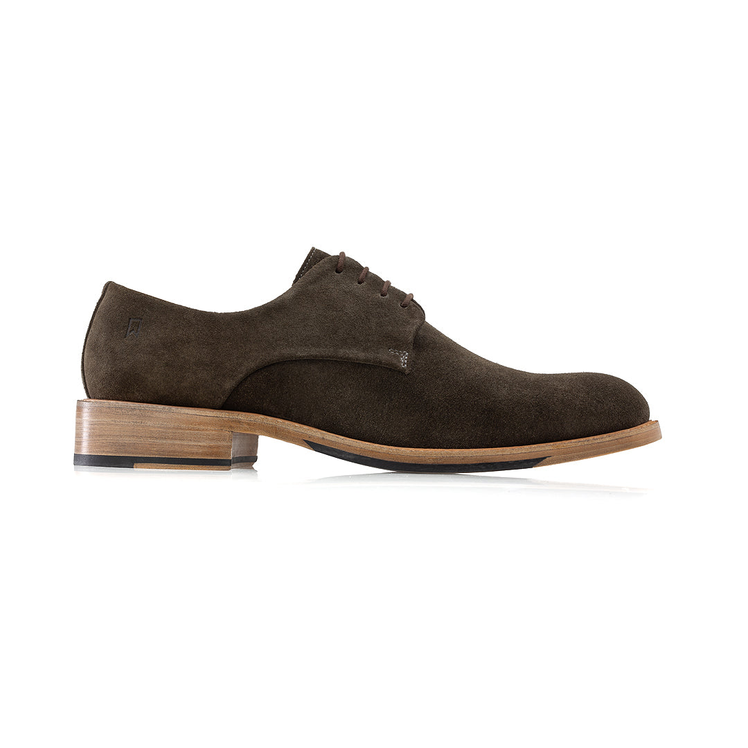 Plain-Toe Derby