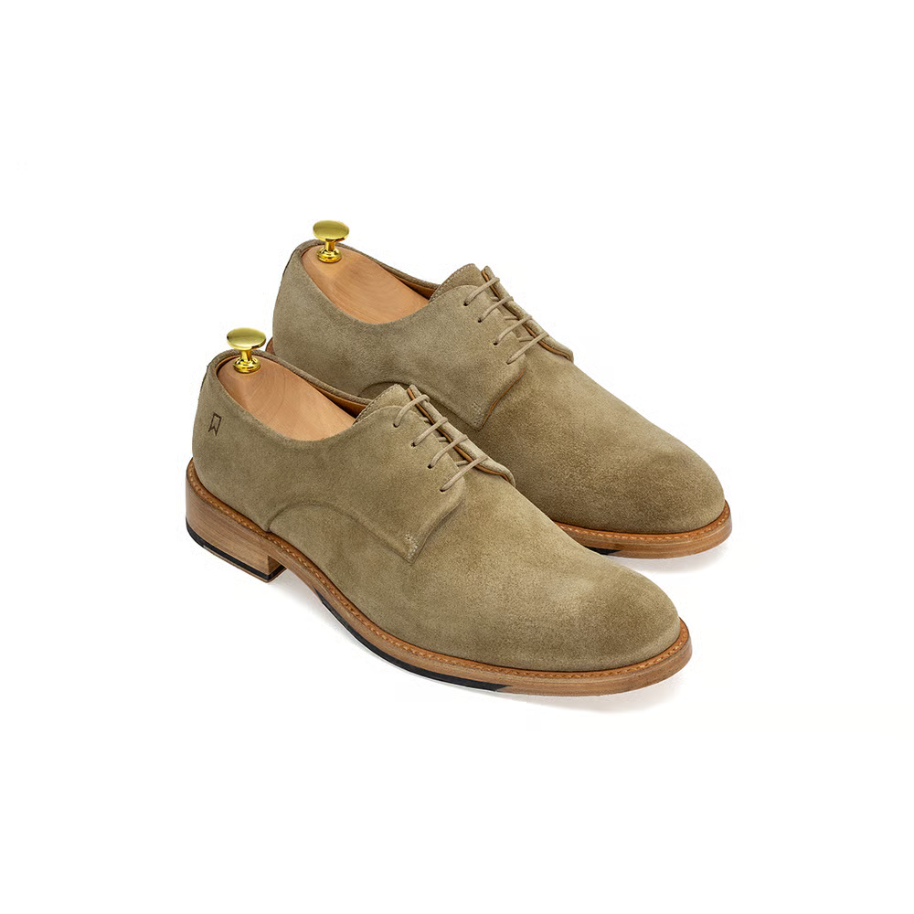 Plain-Toe Derby